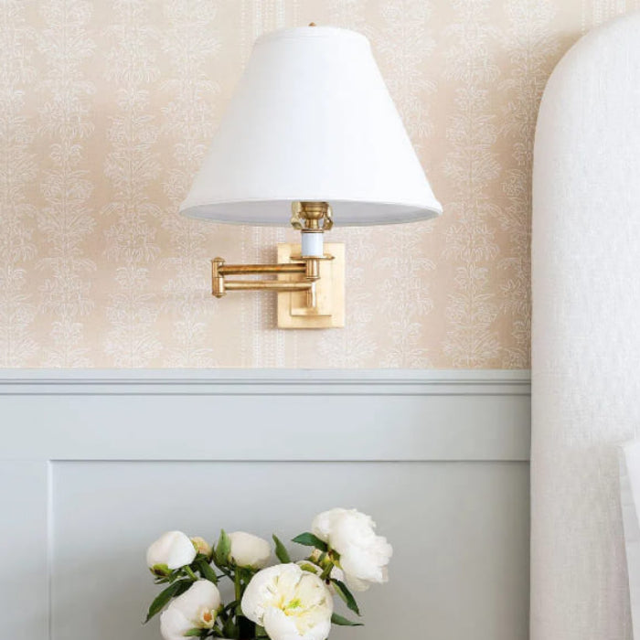 Praktische Schwenkarmlampe aus Messing – Traditionelle Nachttischlampe