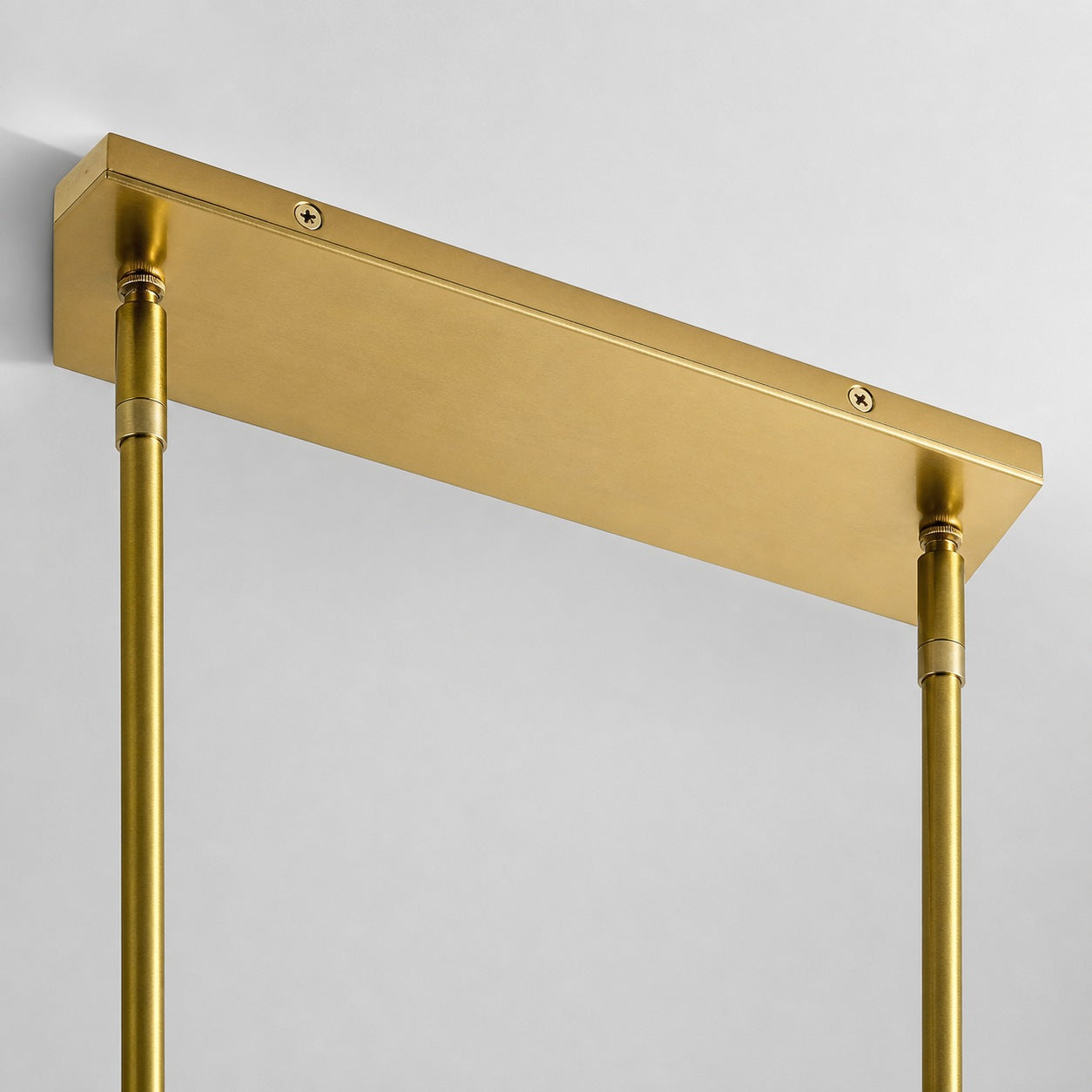 Rivora Kronleuchter aus geriffeltem Glas – Elegantes, geripptes, langlebiges Design