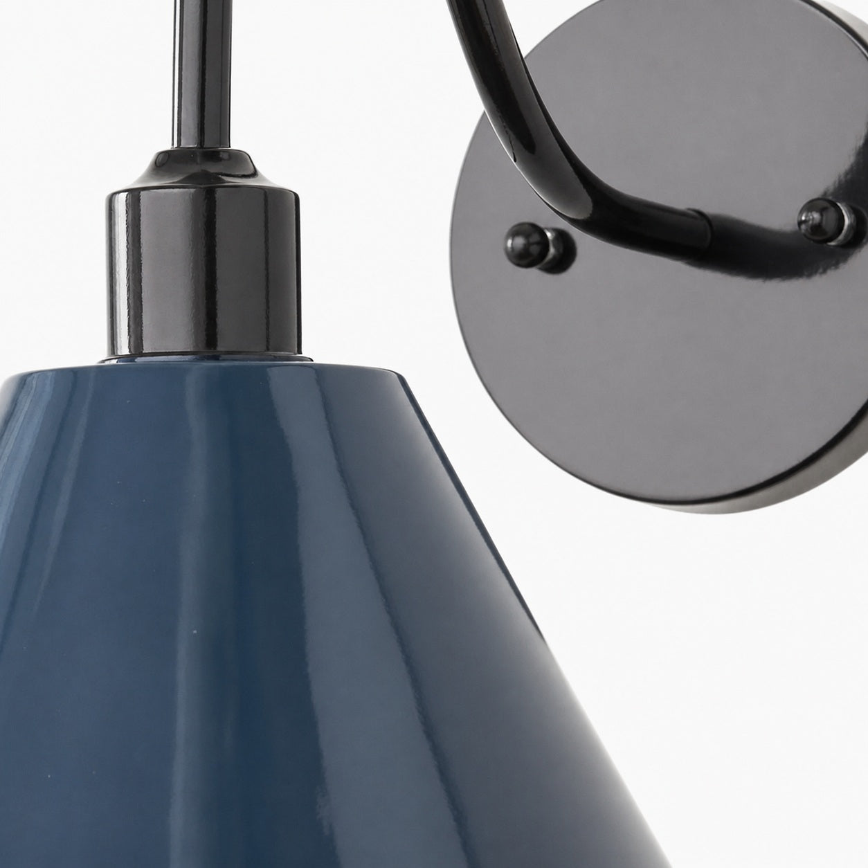 Narix Tapered Metal Wall Sconce - Clean Industrial Design in Contemporary Style for Bedroom and Lounge