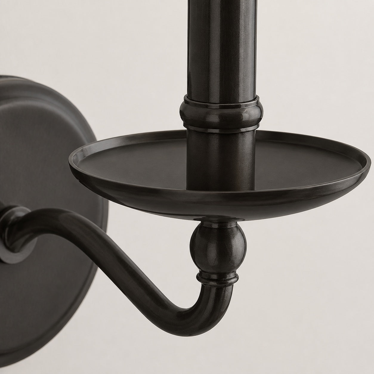 Tela Klassische Wandleuchte mit Kerzenarm aus Eisen – Rustikale Metallleuchte, einzeln oder doppelt, für Flur und Esszimmer