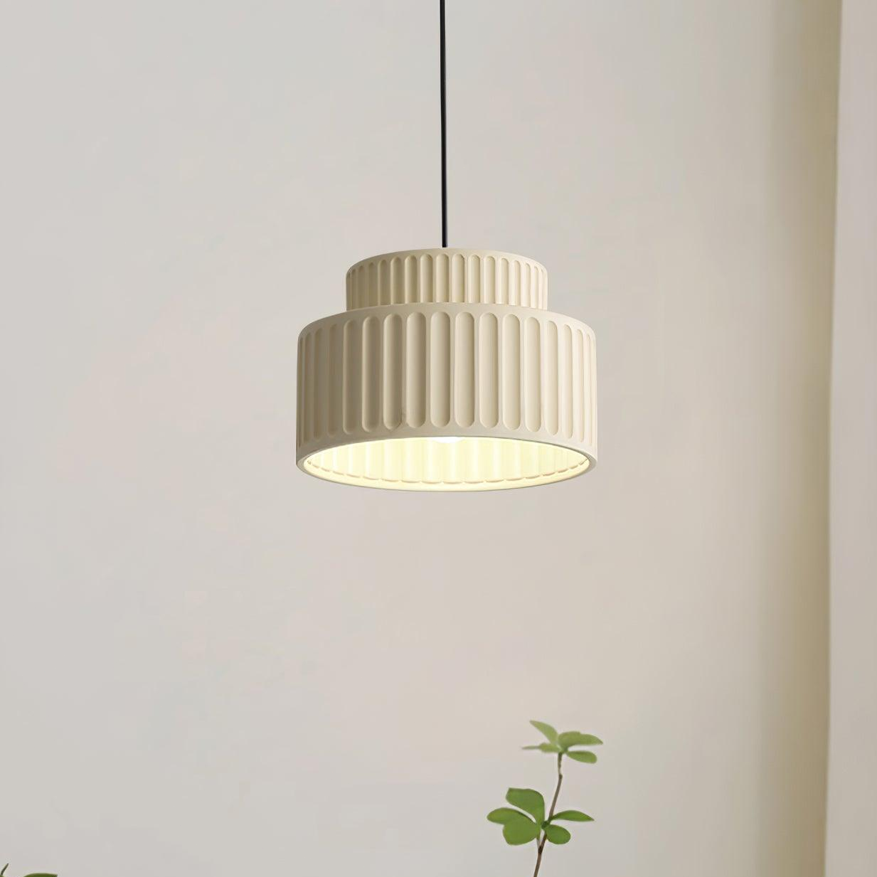 Skandinavische Creme Harz Schalen Pendelleuchte