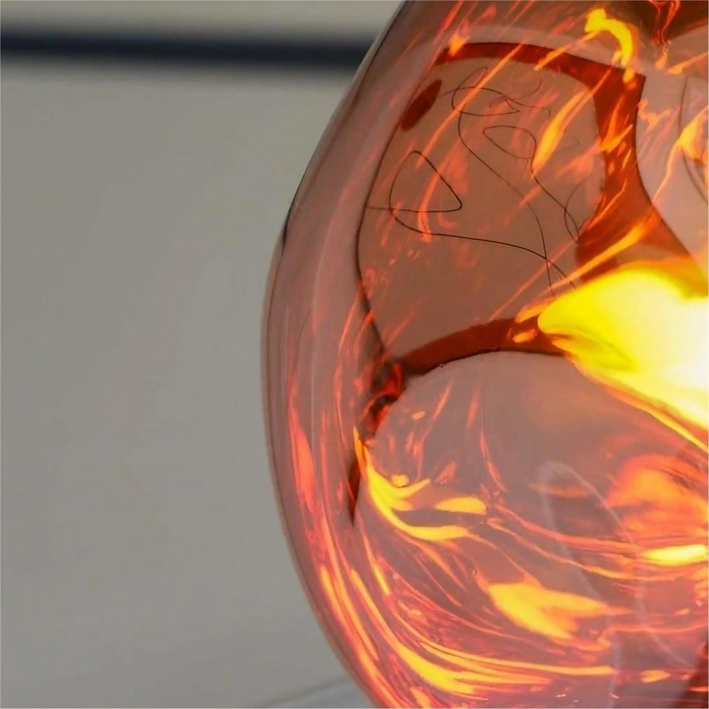 Glyador Dynamic Surface Pendelleuchte – Moderne Hängelampe für den Wohnbereich N28