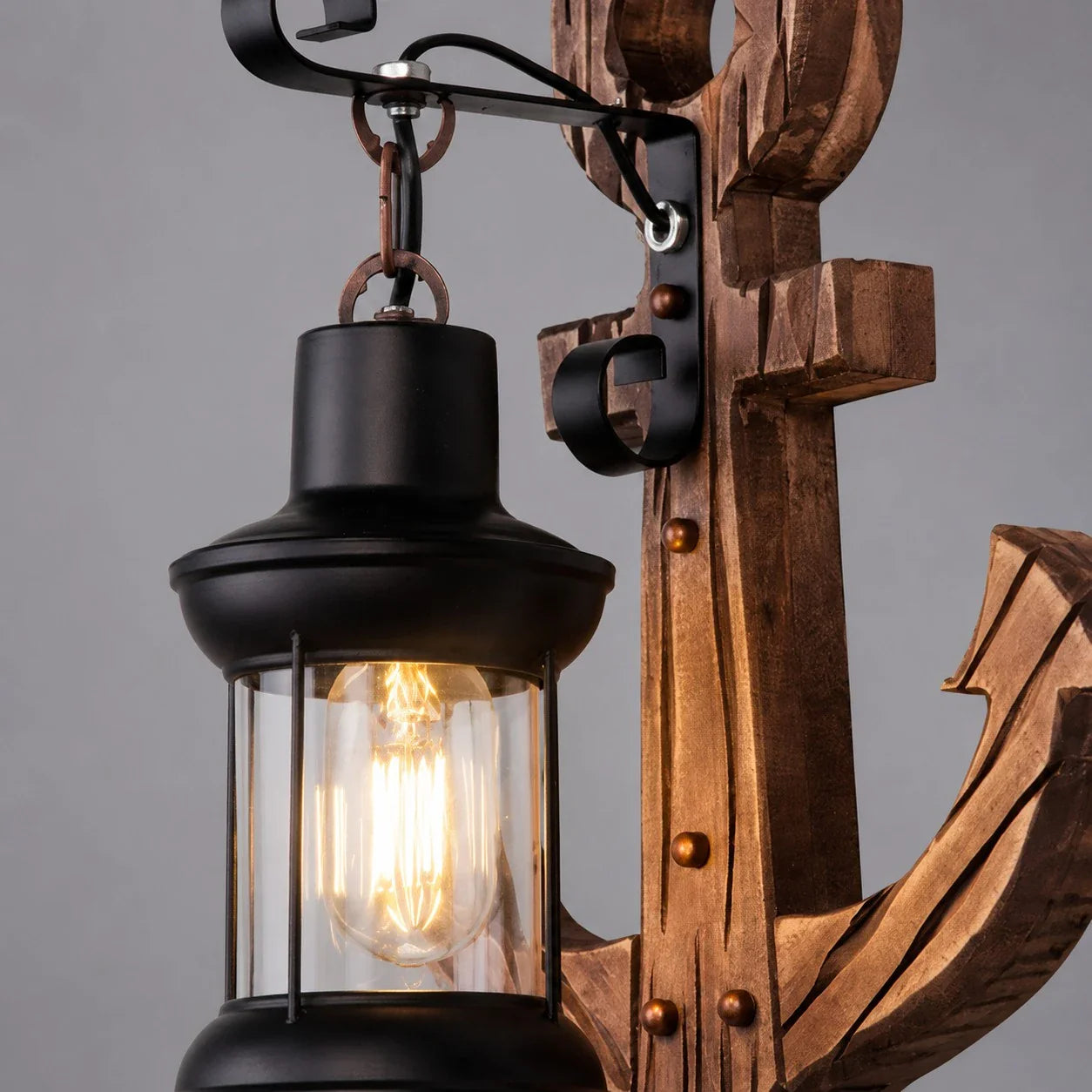 Anchor Lantern Hardware Detail