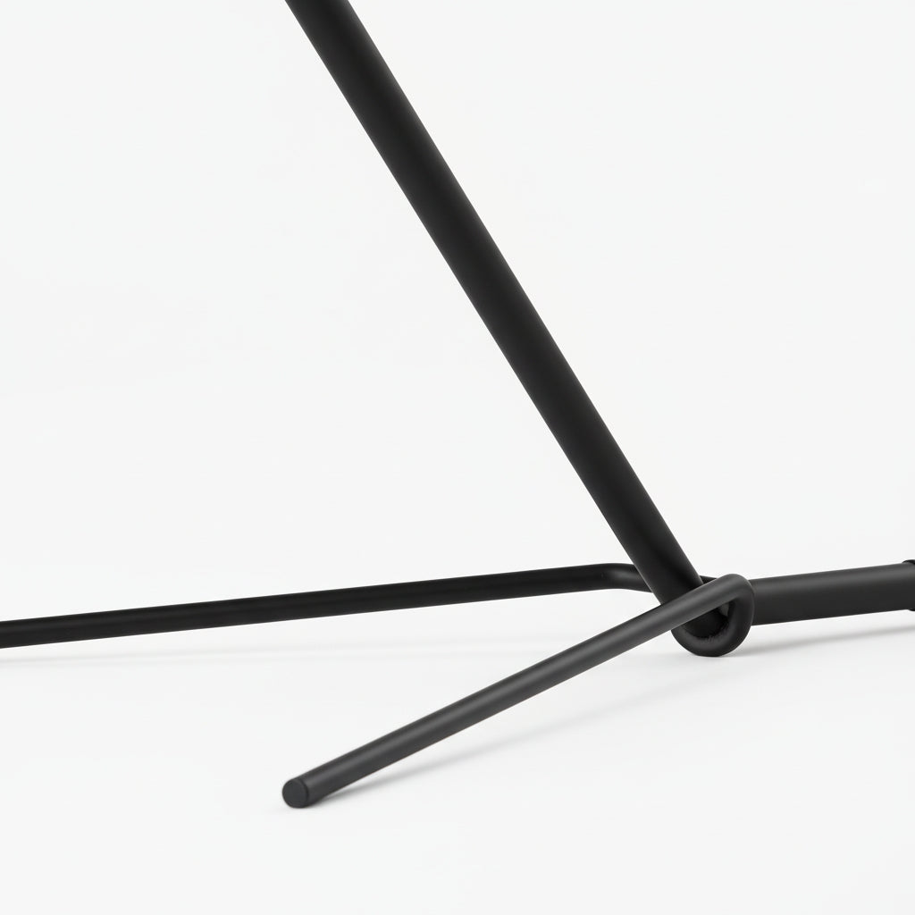 Solavo Moderne Dreibein-Tischleuchte aus Metall für das Wohnzimmer