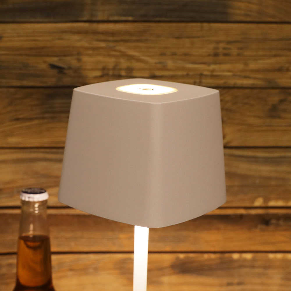 Scandinavian Cordless Touch Led Table Light For Restaurant