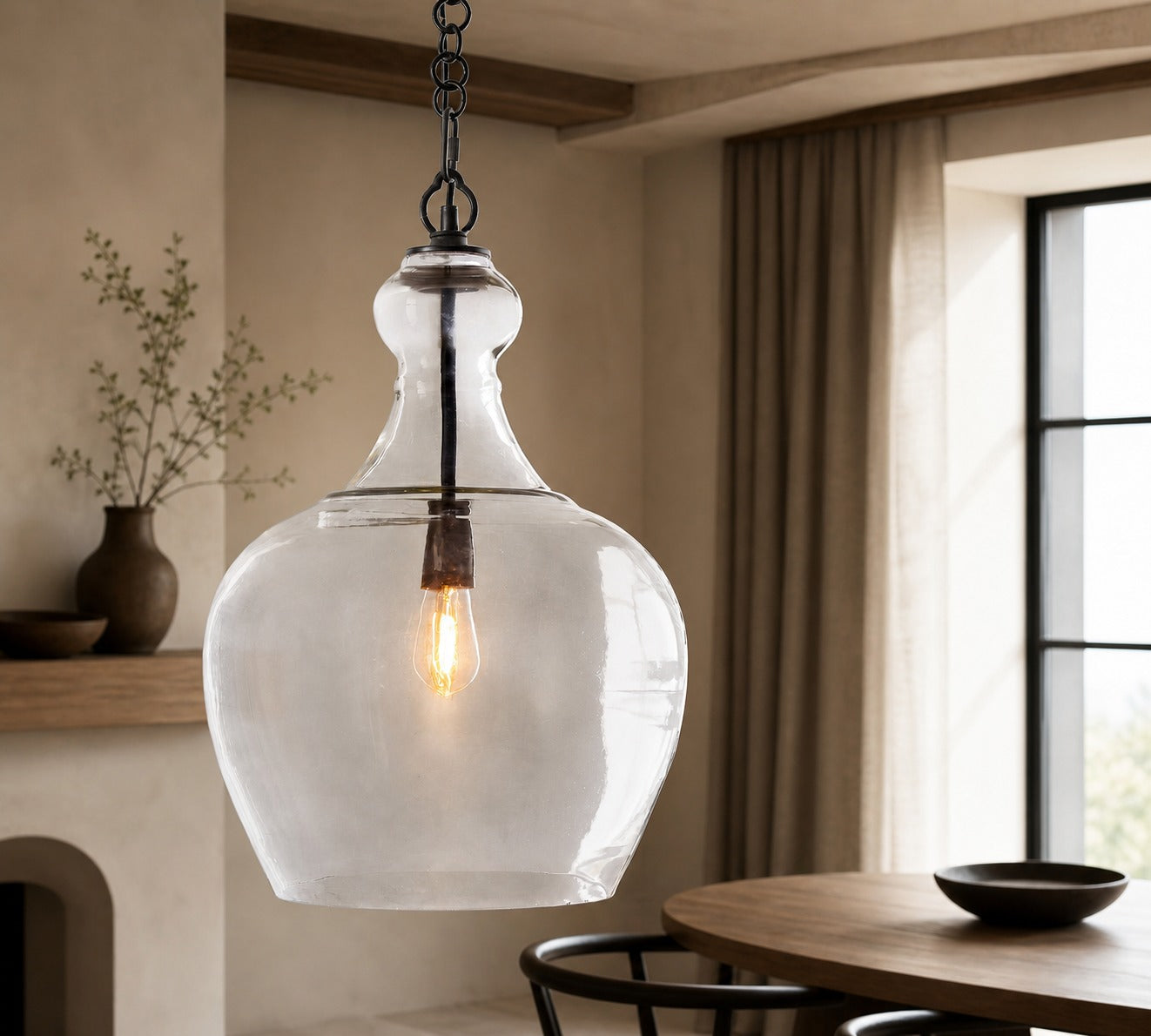 Lawson Glas-Pendelleuchte – Recyceltes und Milchglas mit Bronze-Akzent