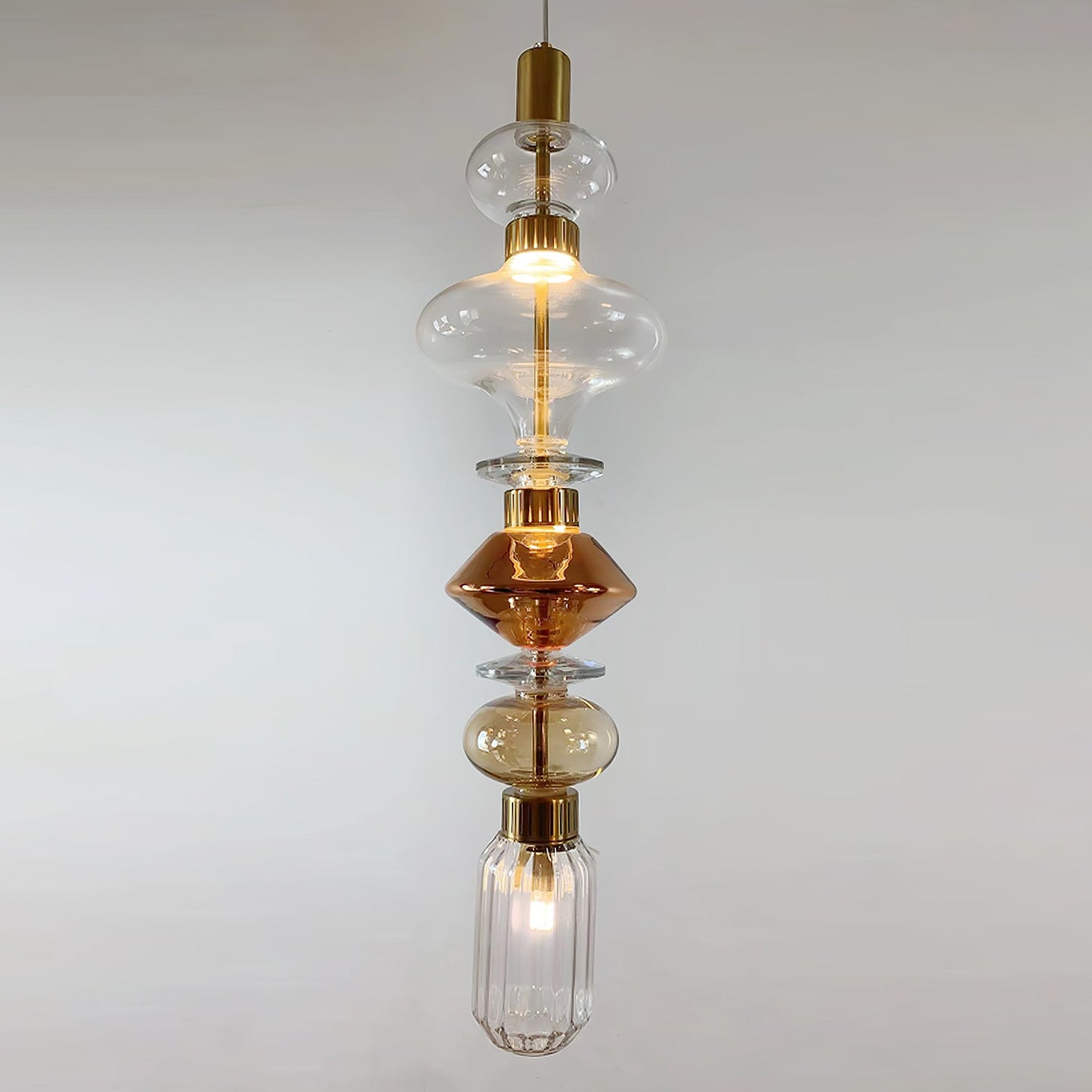 Minimalistische Ballett-Pendelleuchte - Eisen-Metall-Glas-Gold-Bernstein-Innenbeleuchtung