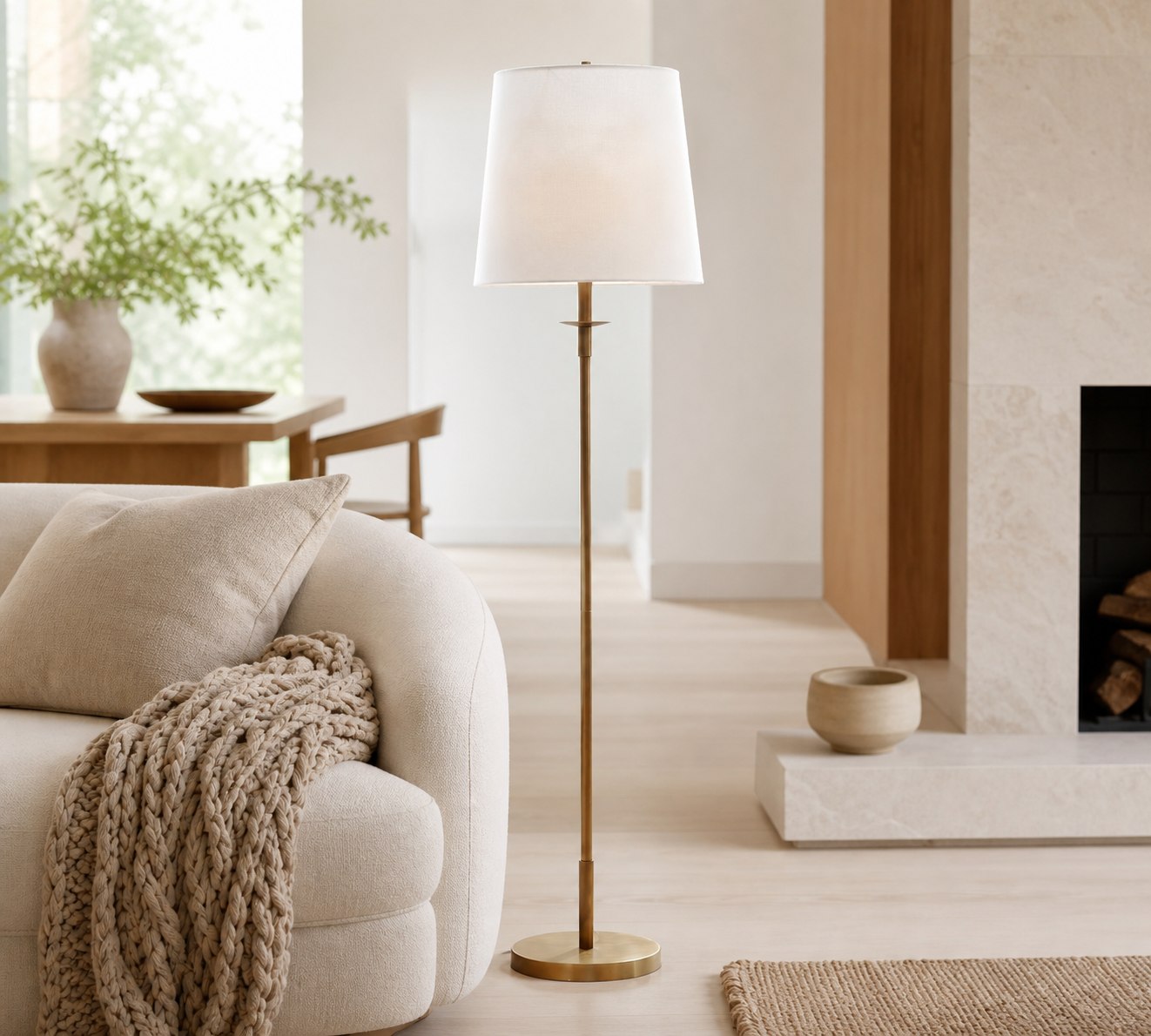 Rowan Schlanke Articulating Floor Lamp mit Leinenlampenschirm für fokussiertes Licht