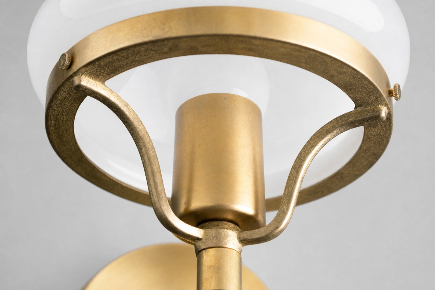 Ornato Luxe Moderne Art Deco Wandleuchte - Opalglas Kugelleuchte - Messing oder Schwarz