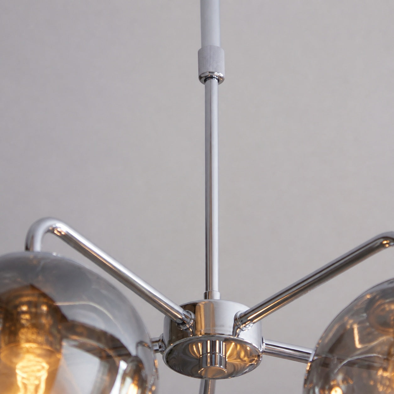 Tracian Glass Mid-Century Modern Globe Pendant Light for Dining Room