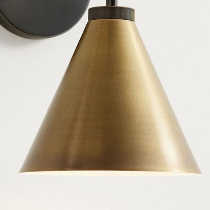 Retro-Wandleuchte aus Metall im Kegeldesign mit klassischem Design