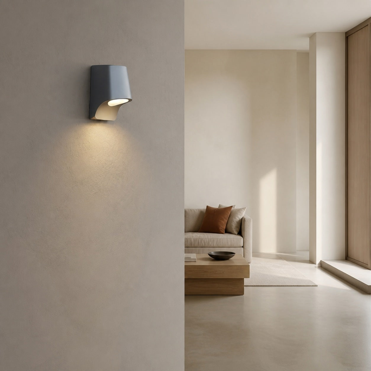 Minimalistische Wandlaterne von Rivathis aus Metall in Zinnoptik – Stilvolle Verandaleuchte, ideal für Eingangsbereich oder Garten