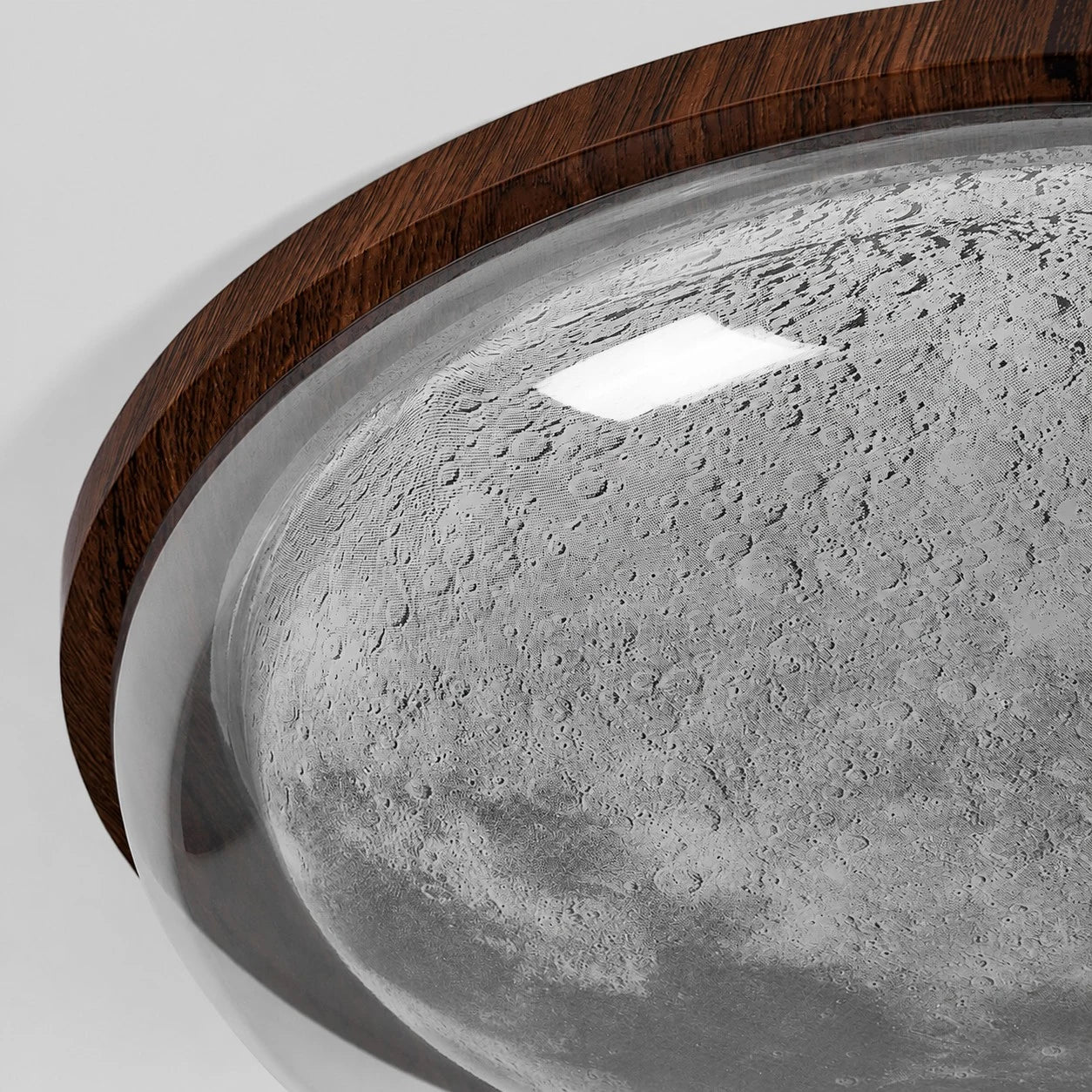 01-moon-diffuser-detail