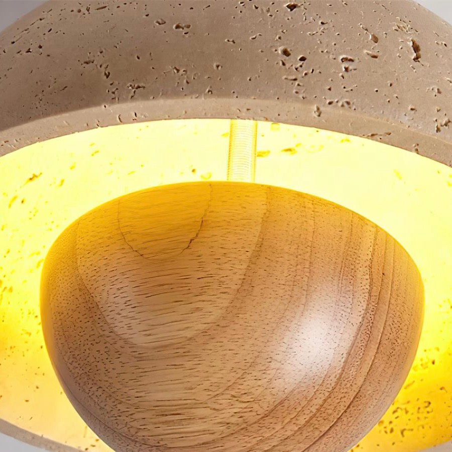 Halbkugel-Deckenleuchte aus Travertin und Holz im Wabi-Sabi-Stil