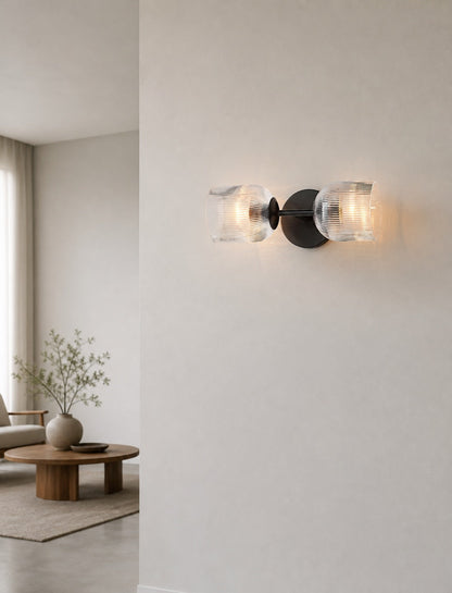 Bravira Wandleuchte aus geripptem Glas – Wandleuchte aus Metall mit klarem Glasschirm
