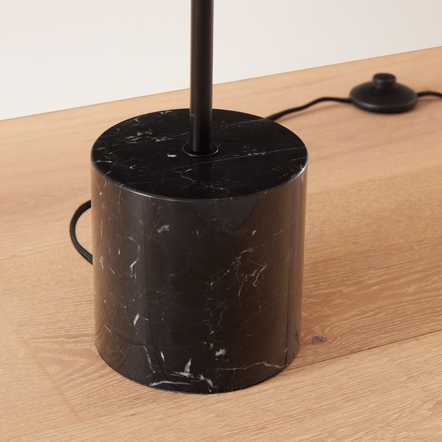 Alessora Sphere Stem Floor Lamp – Metal Frame Marble Base Elegant Lighting