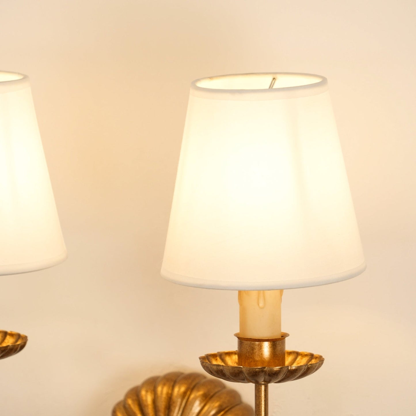 Catina Clove Wandleuchte doppelt 