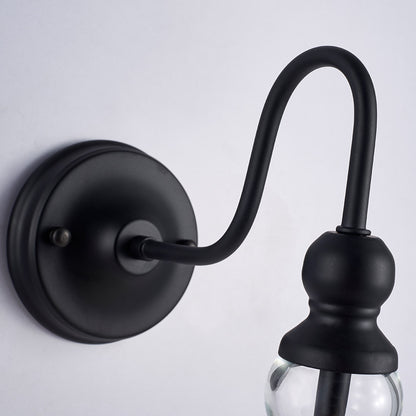 Moderne Wandleuchte im Industriestil mit Uhr und klarem Glas