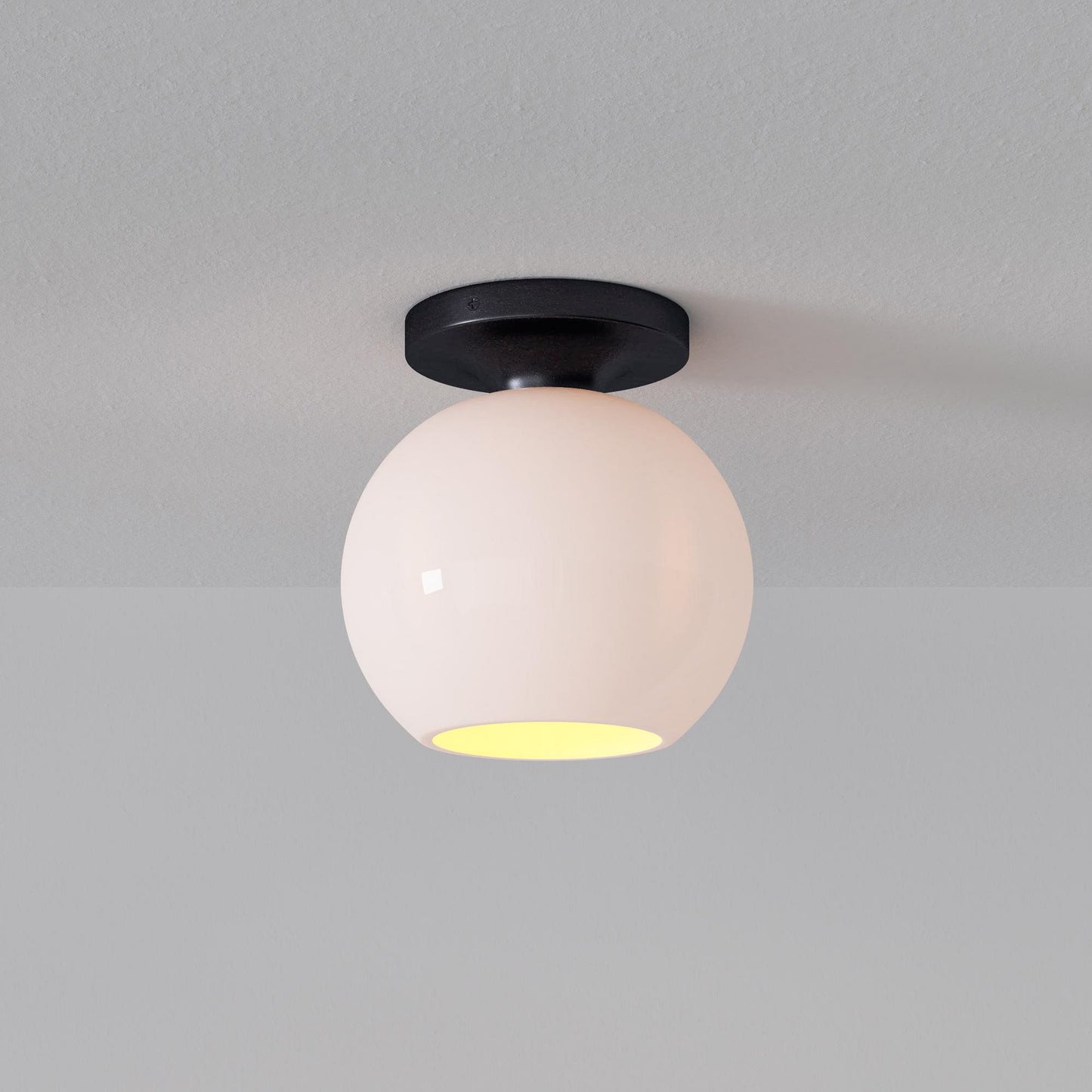 Selvion Modern Globe Pendant Light - Damp-Rated Bathroom Lighting - Luxe Glass Shade