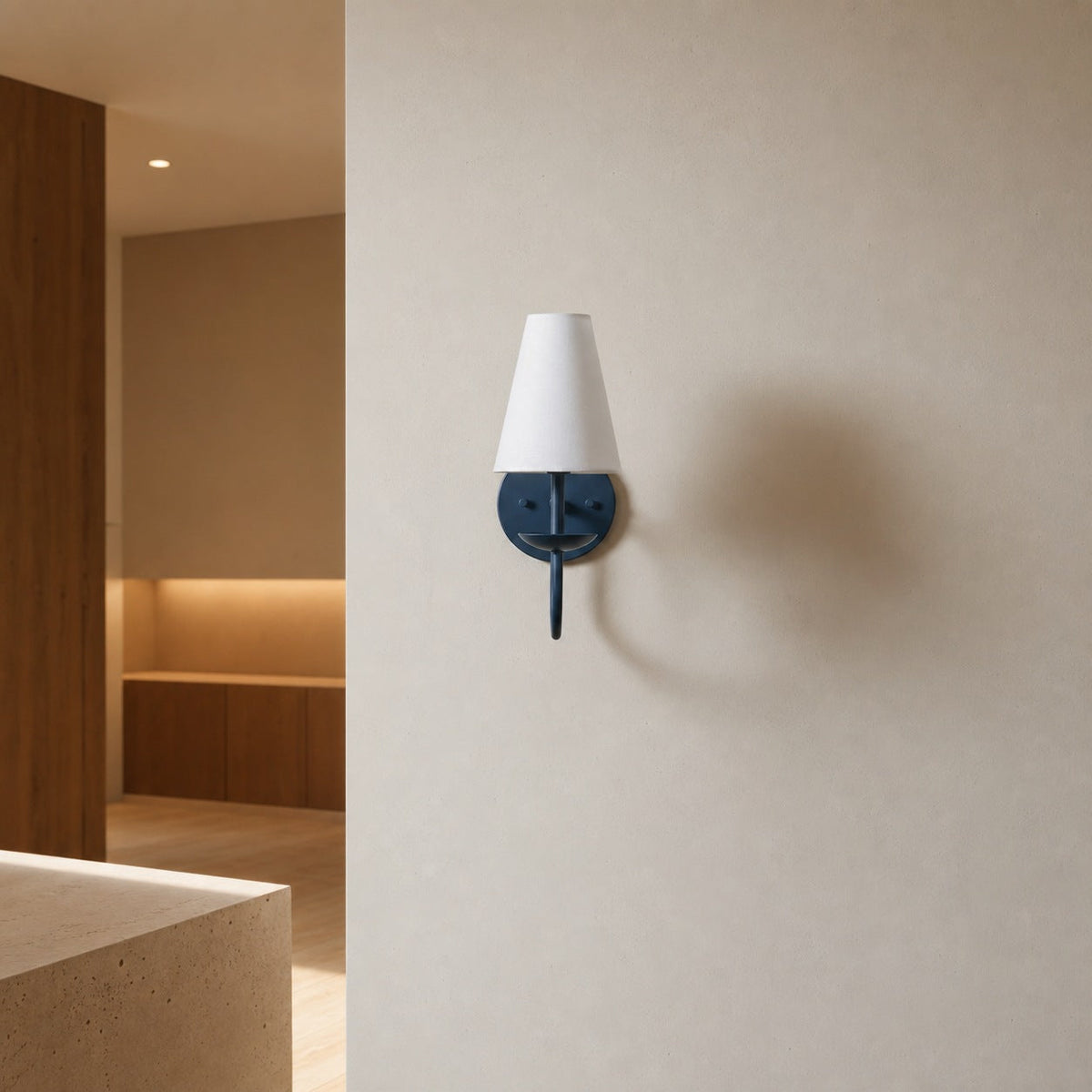 Curva Wandleuchte aus weißem Leinen aus Metall – Klassische Wandleuchte aus Messing für Schlafzimmer