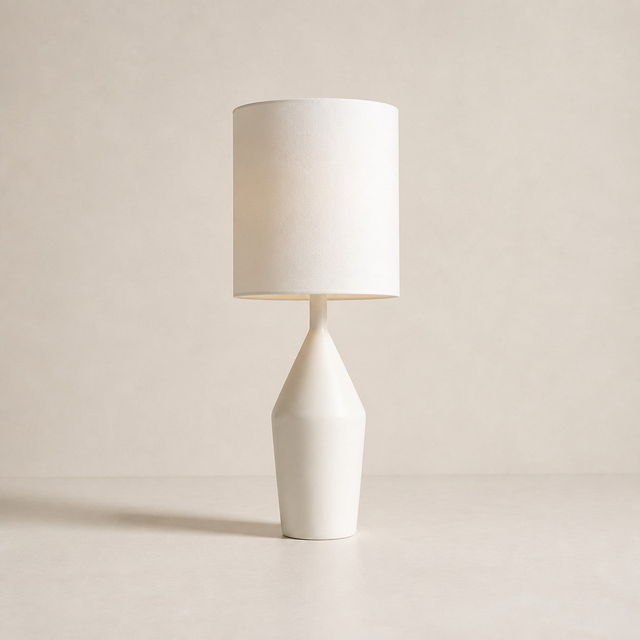 Lumo Modern Asymmetrical Table Lamp - Artistic Ceramic Body Ambient Lighting for Contemporary Home and Office