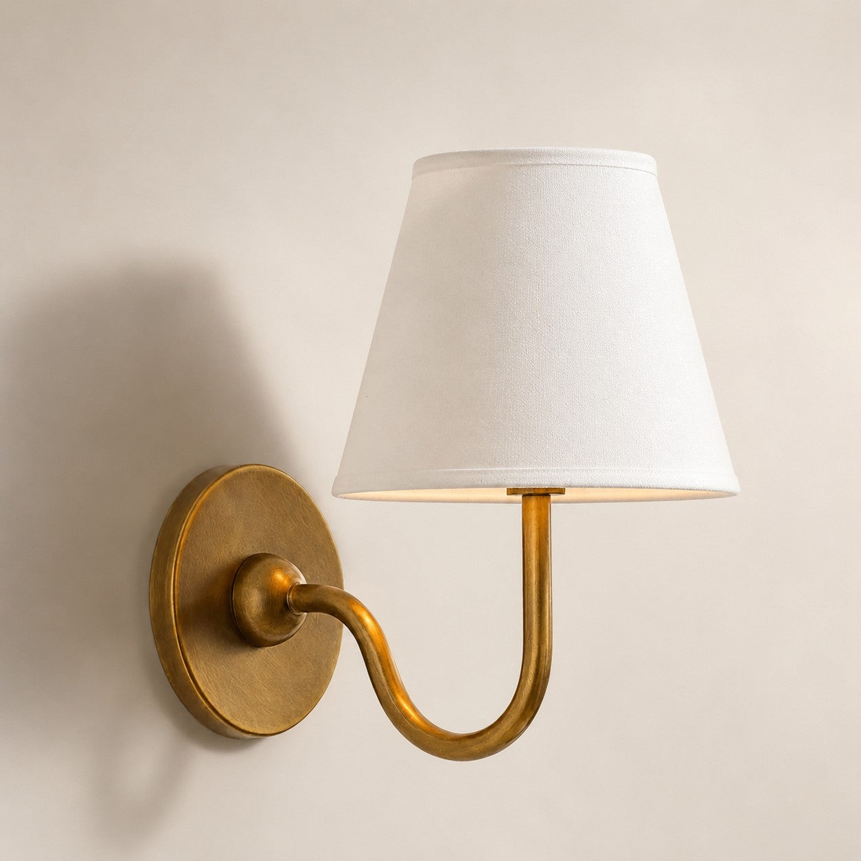 Luvora Gefalteter Leinenlampenschirm Wandlampe Vintage Modern für Schlafzimmer und Flur