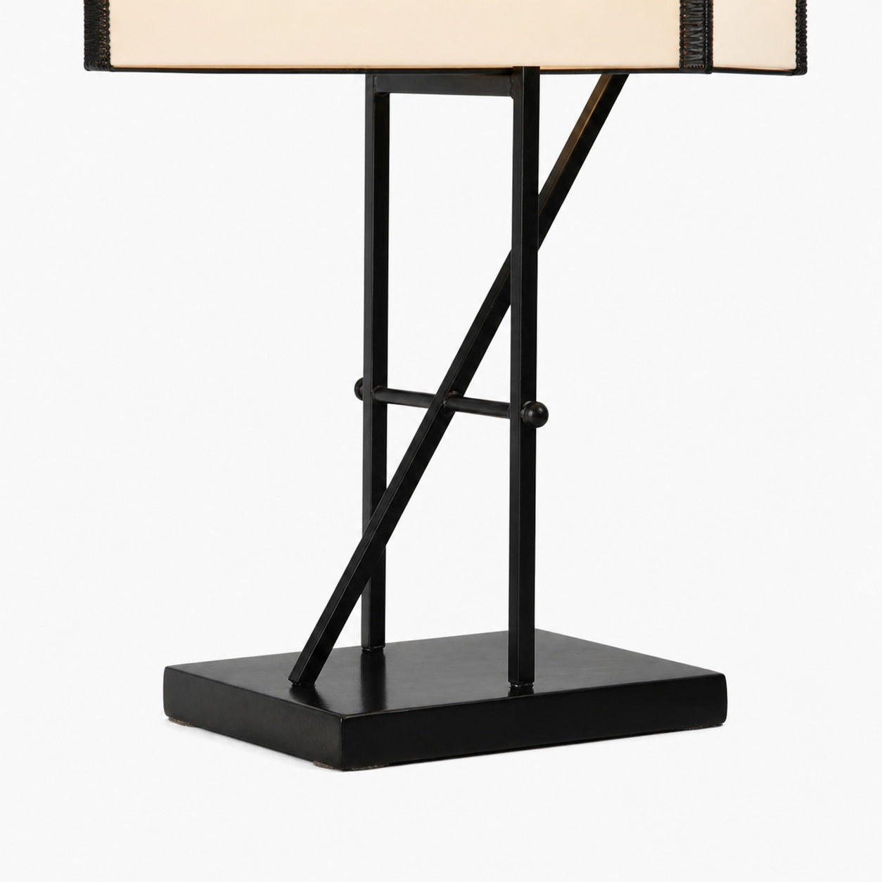 TF Manchester Table Lamp – Vintage-Inspired Stained Glass Table Light for Reading Nook or Bedroom