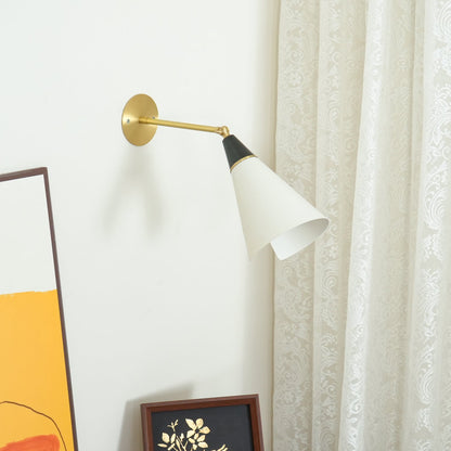 Magari Mid Century Wandleuchte Messing Schwenkbar