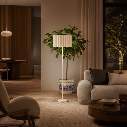 Velura Stehleuchte – Beige Leinenschirm und Metallgestell