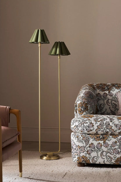 Capirise Gold Scalloped Shade Floor Lamp - Contemporary Metal Lighting for Bedroom