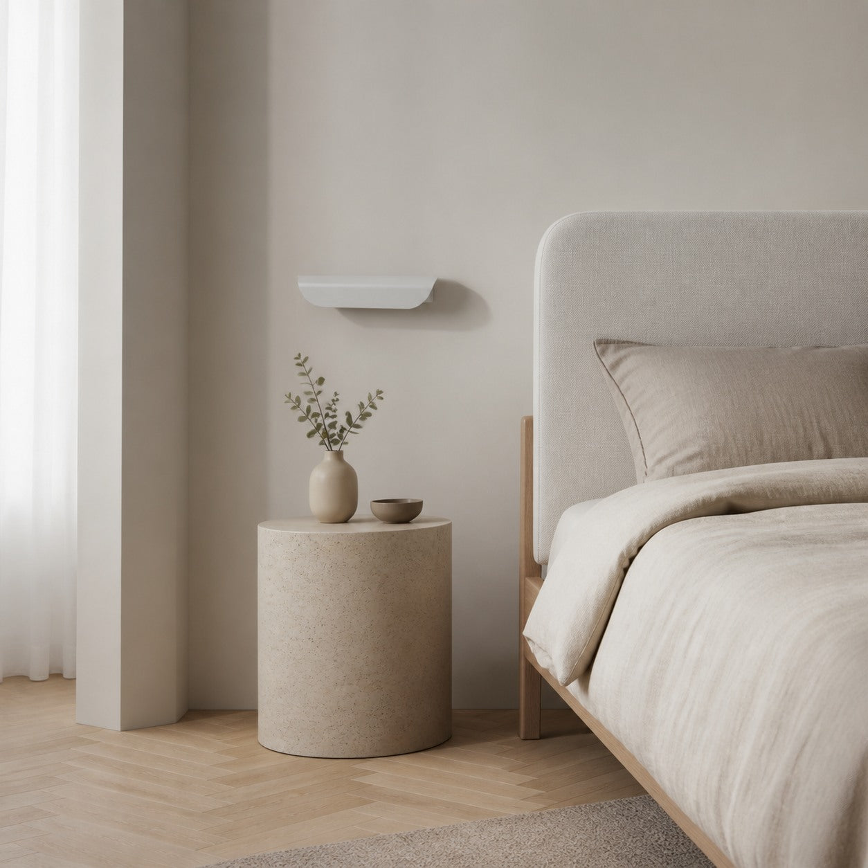 Hidra Modern Metal Wall Sconce – Minimalist Down-Light Sconce for Modern Homes