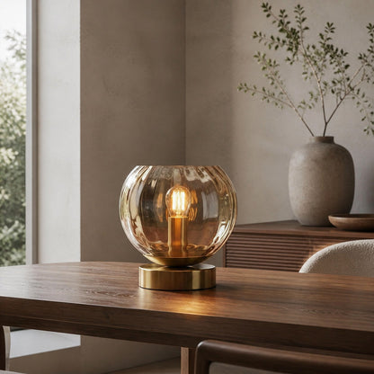 Tracian Moderne Dimple Globe Tischleuchte – Dekorative Messing-Ambienteleuchte für Schlafzimmer oder Wohnzimmer