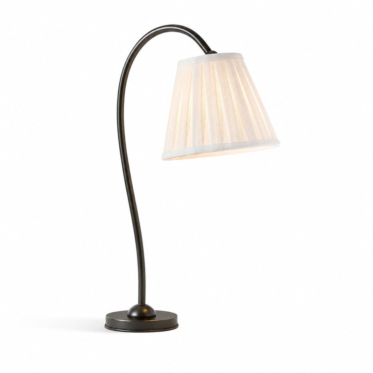 Luvora Eisen Tischlampe mit Strukturiertem Plisseeschirm im Vintage Look für Wohn und Arbeitsbereiche