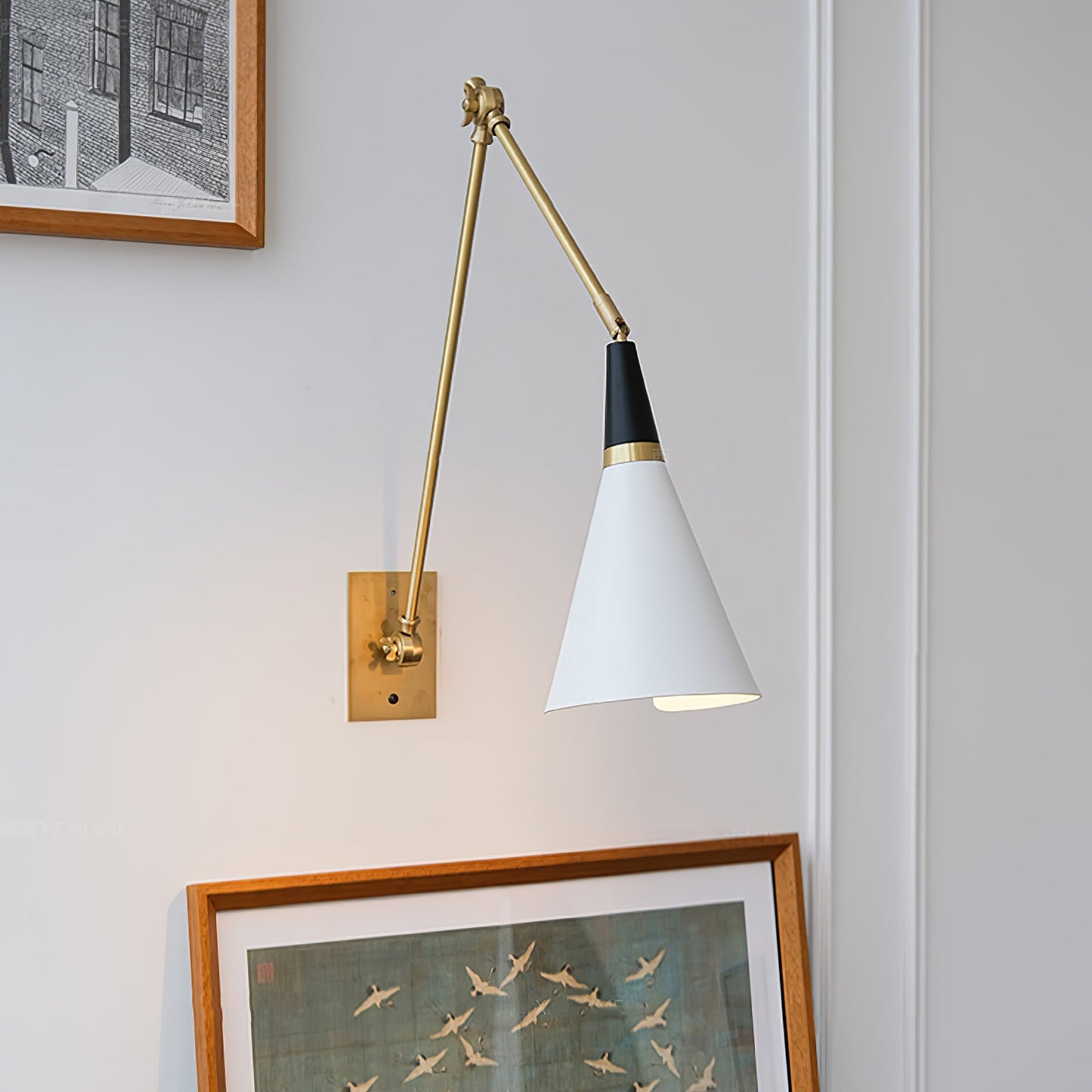Magari Mid Century Wandleuchte Messing Schwenkbar