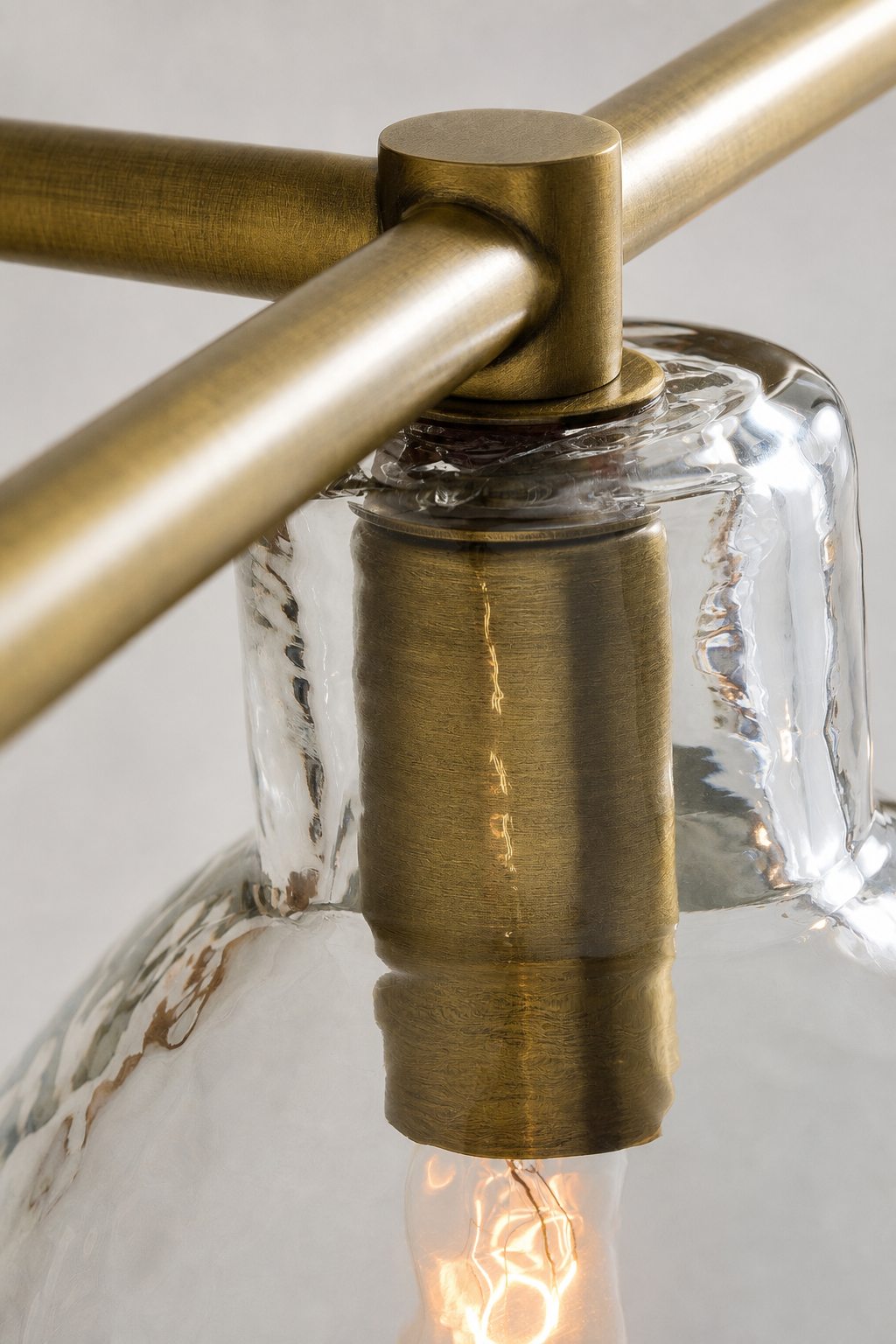 Glavira Doppel-Wandleuchte aus recyceltem Glas – Wandbeleuchtung aus Messing für den Innenbereich
