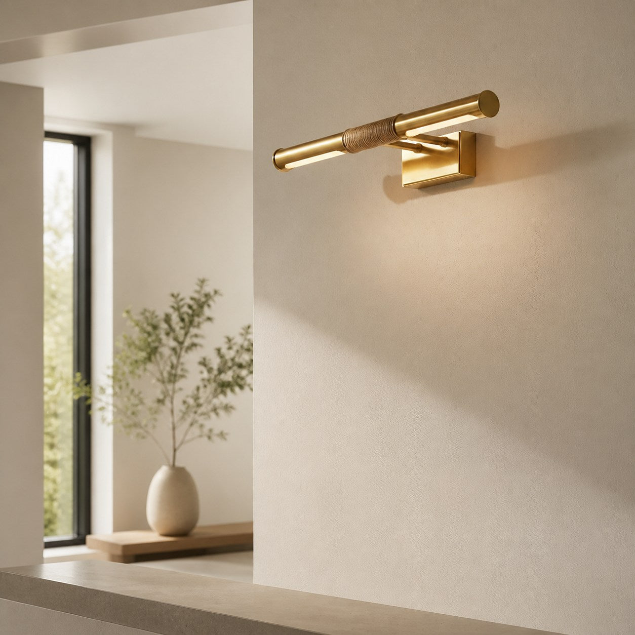 Aurix Picture Light – Slim Wrapped‑Center Bar Design Metal Finish Wall Lamp for Gallery & Hallway