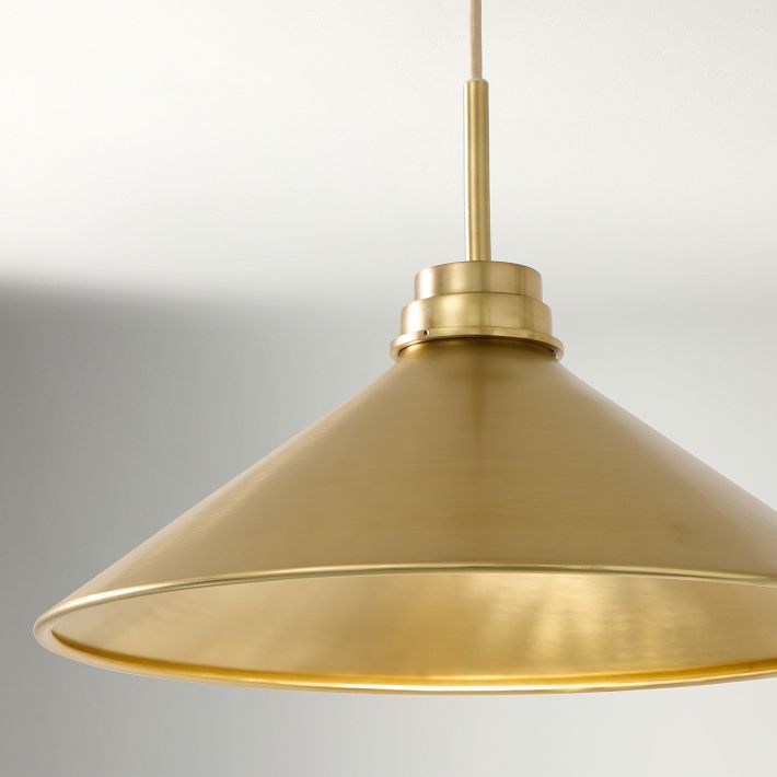 Aurenza Modern Farmhouse Pendant Light - Adjustable Shade for Warm Ambiance