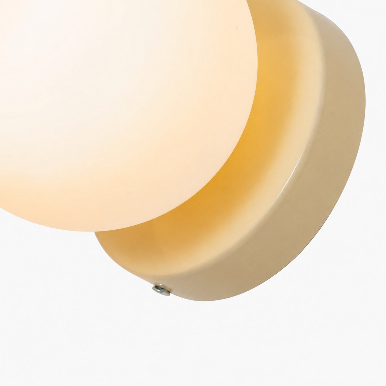 Nuevola Soft Sculptural Wall Light – Minimal Decorative Wall Lamp for Modern Indoor Spaces