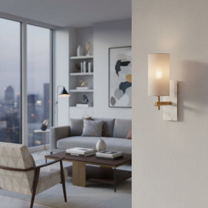 Vintage Wandleuchte aus Messing und Marmor – Lampenschirm aus natürlichem Leinen