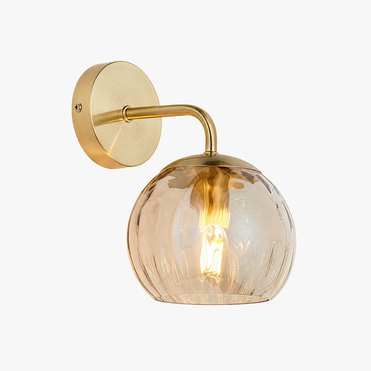 Tracian Wandleuchte aus strukturiertem Glas mit Messingoberfläche – Moderne klassische Wandleuchte für Wohnräume und Flure