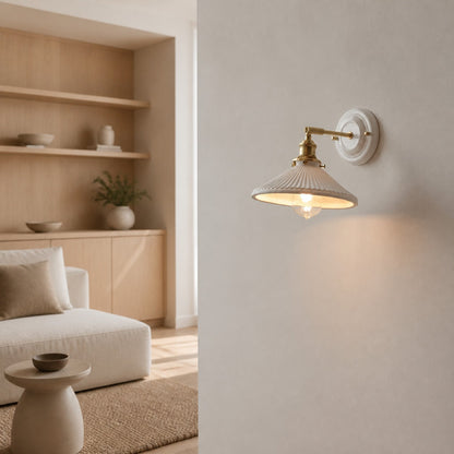 Japanische Vintage Wandlampe aus Keramik und Messing mit 1 Leuchte