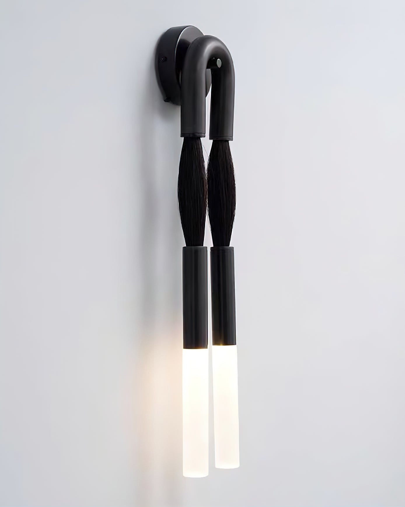 Moderne Wandleuchte aus Rosshaarglas – Messing/Nickel/Schwarz