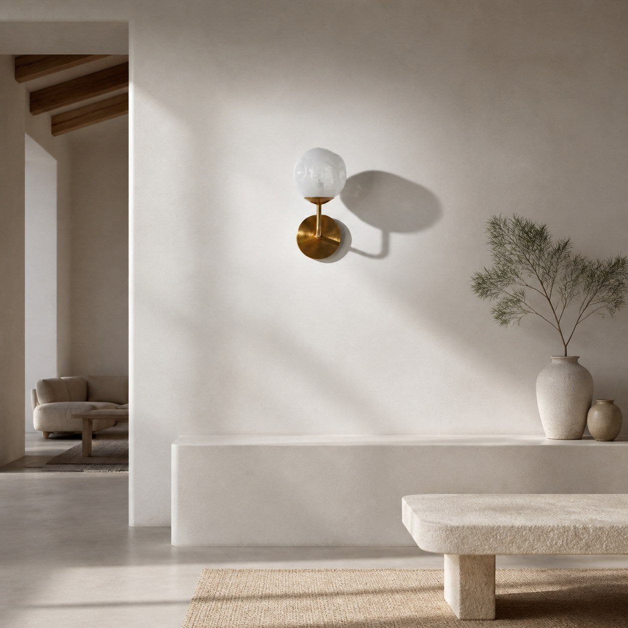 Modo Wandleuchte aus skulpturalem Glas – Moderne Lampe mit diffusem Licht für Eingangsbereiche