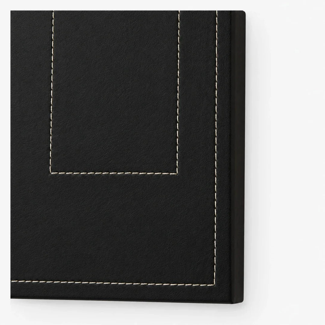detail_leather_stitching