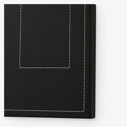 detail_leather_stitching
