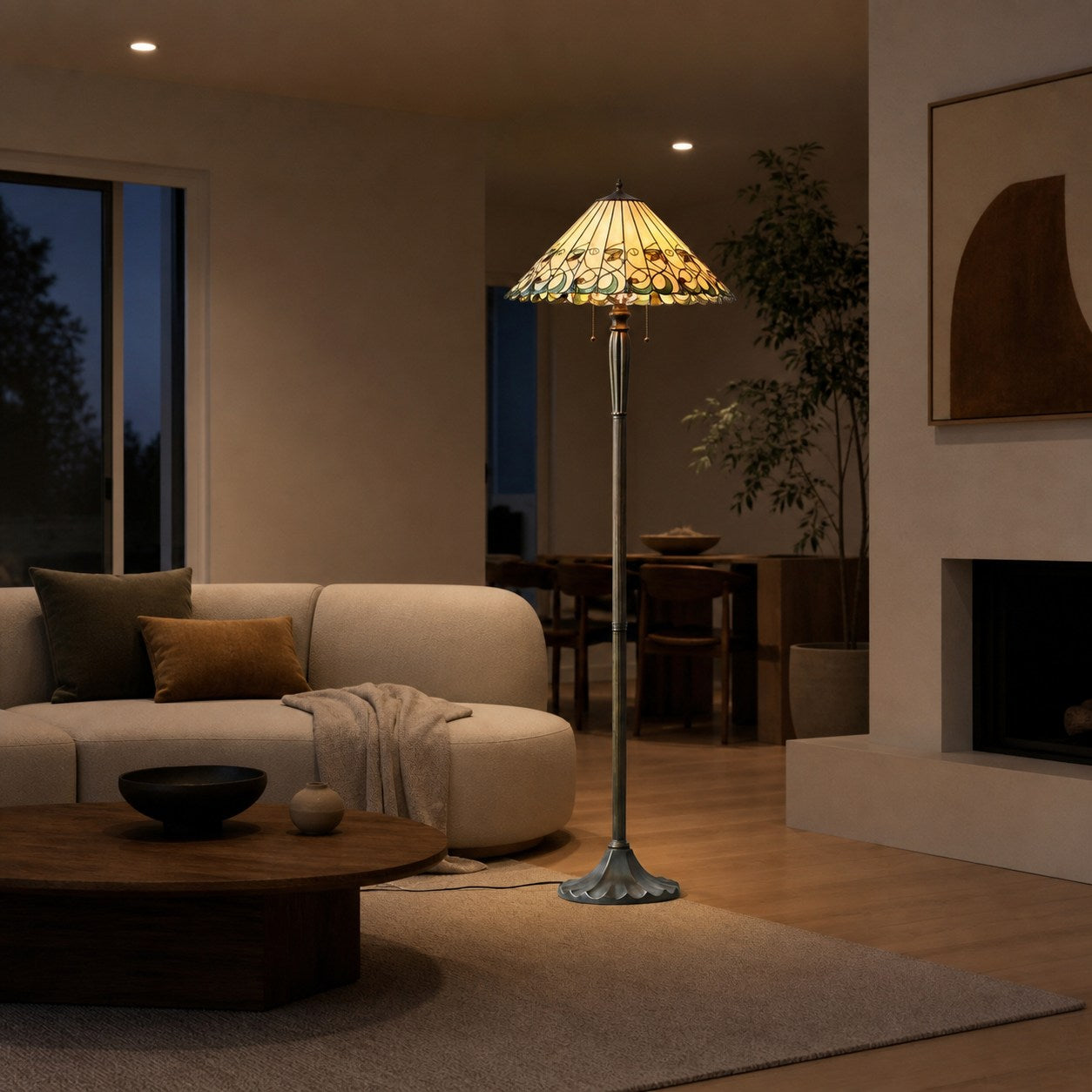 TF Jamelia Stehlampe aus Buntglas – Dekorative Stehlampe mit juwelenfarbenem Mosaikschirm und Metallsäule, ideal für Leseecken