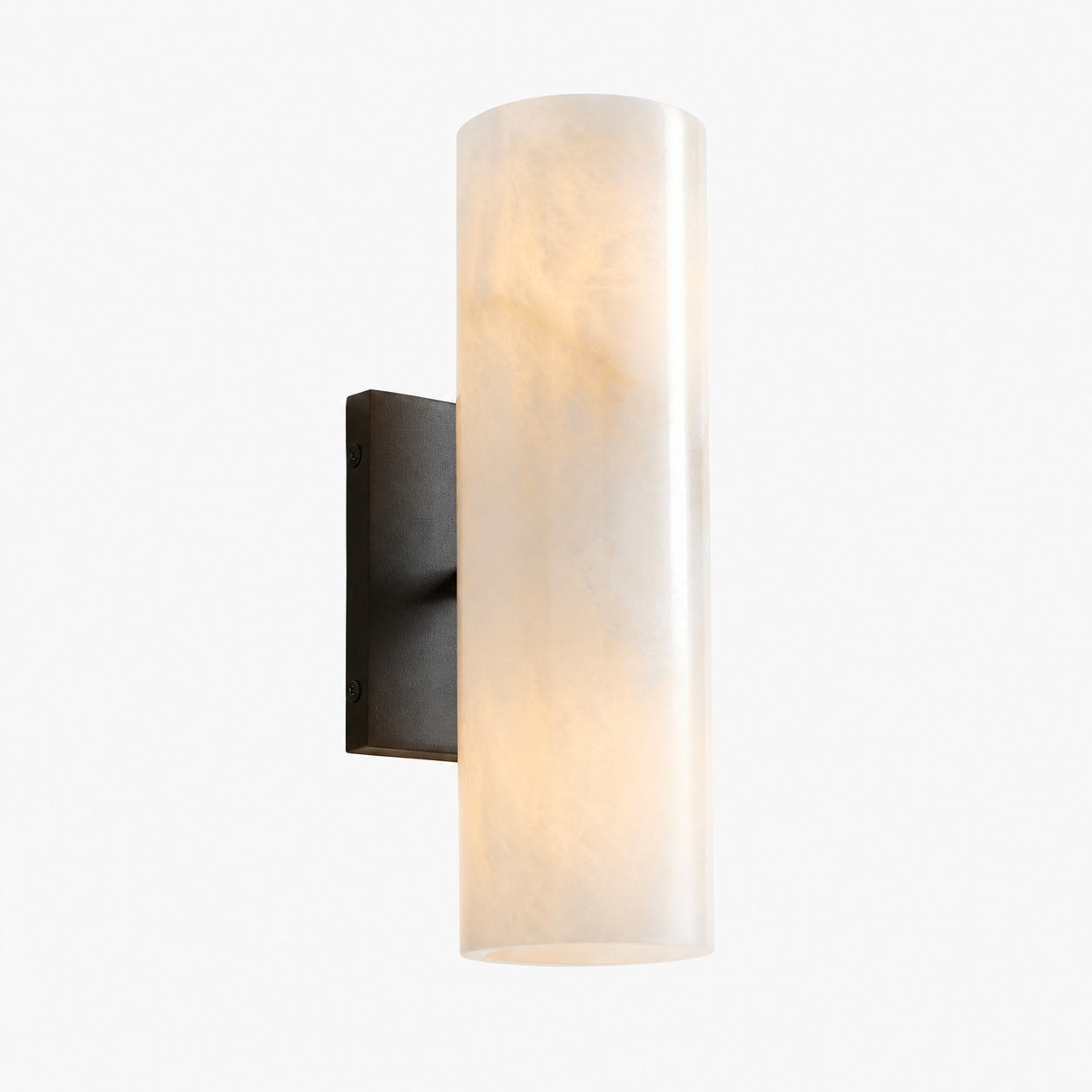 Wolvina Wandleuchte aus natürlichem Marmor mit glatten Metalldetails