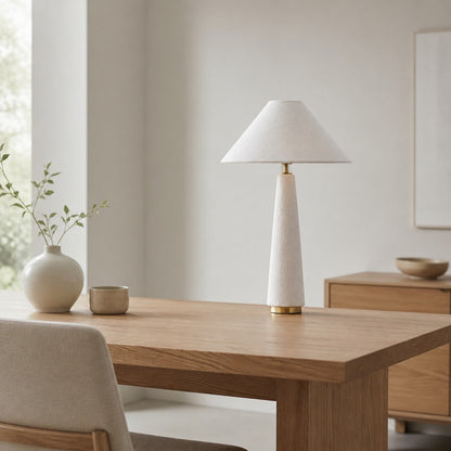 Ceruna Tischleuchte mit kegelförmigem Schirm – Eleganter Stoff für Wohnzimmer und Eingangsbereich