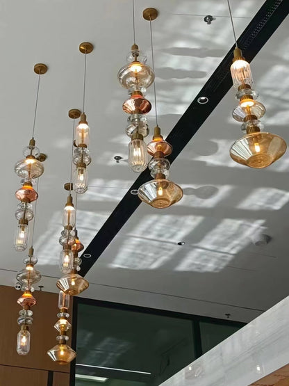 Minimalistische Ballett-Pendelleuchte - Eisen-Metall-Glas-Gold-Bernstein-Innenbeleuchtung