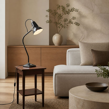 Modryx Mini Table Lamp – Pyramid Base Classic Heritage Design for Home